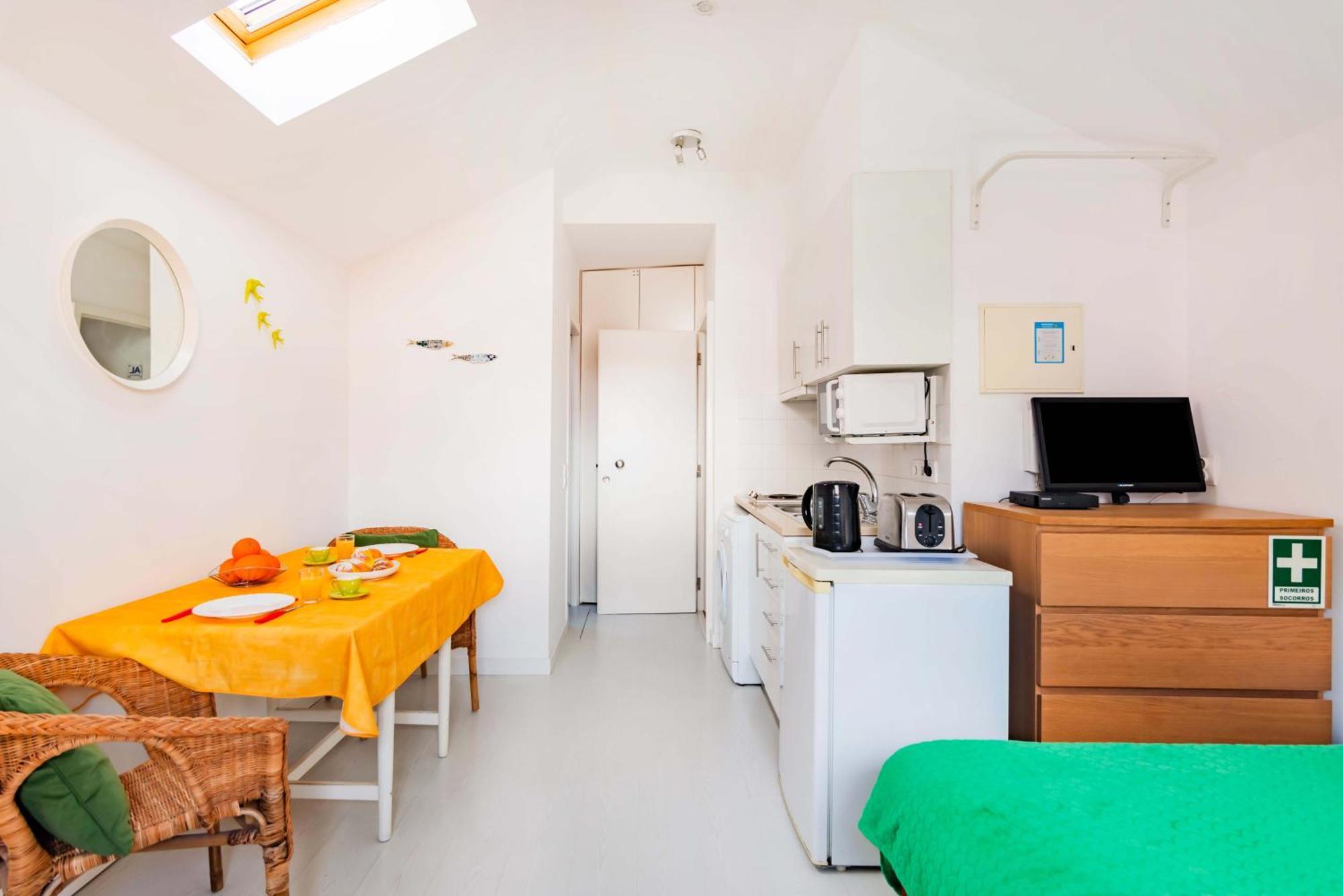 Alfama Appartement *
