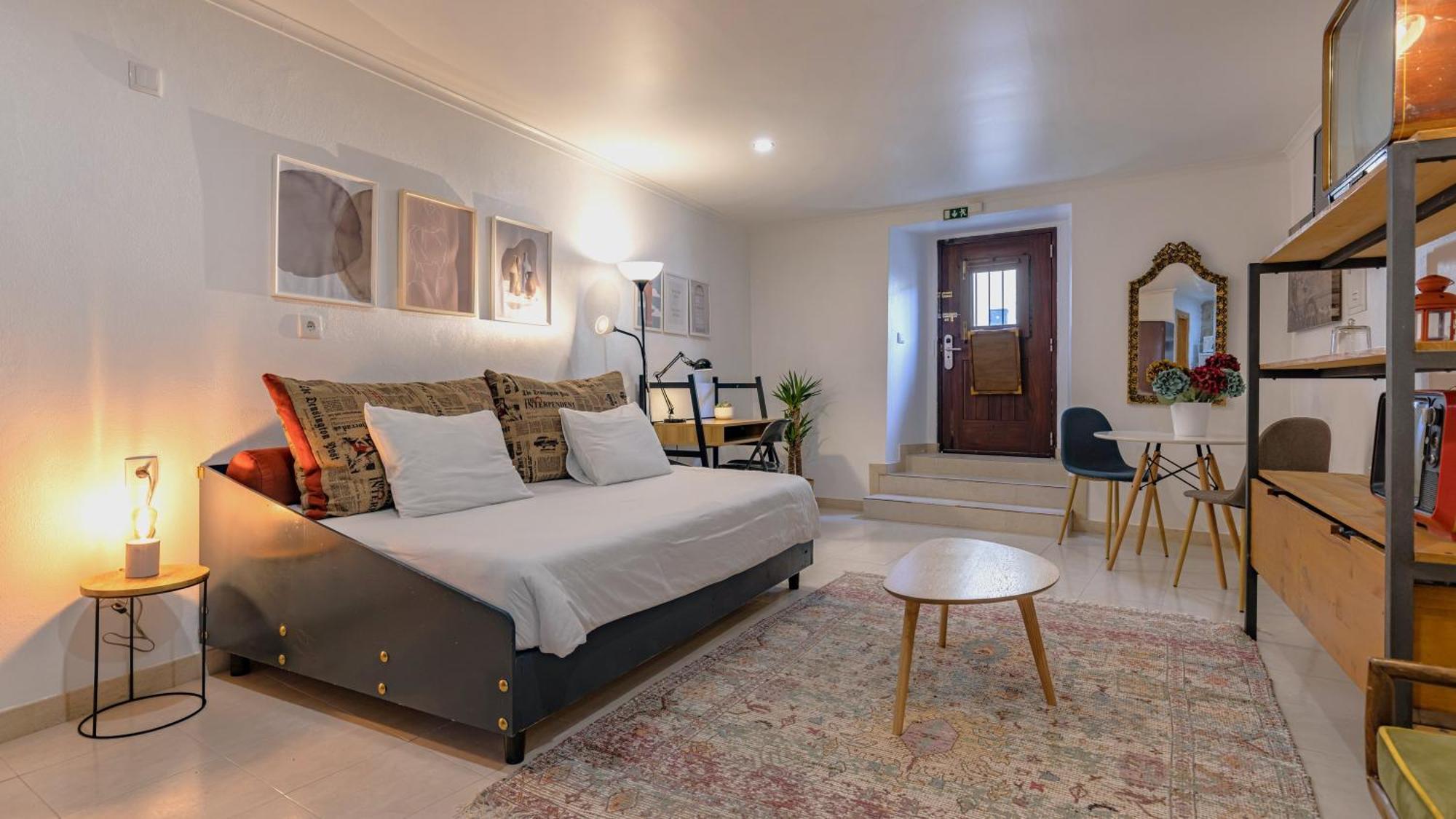 Appartement Sweet Studio By Lovelystay Lisboa