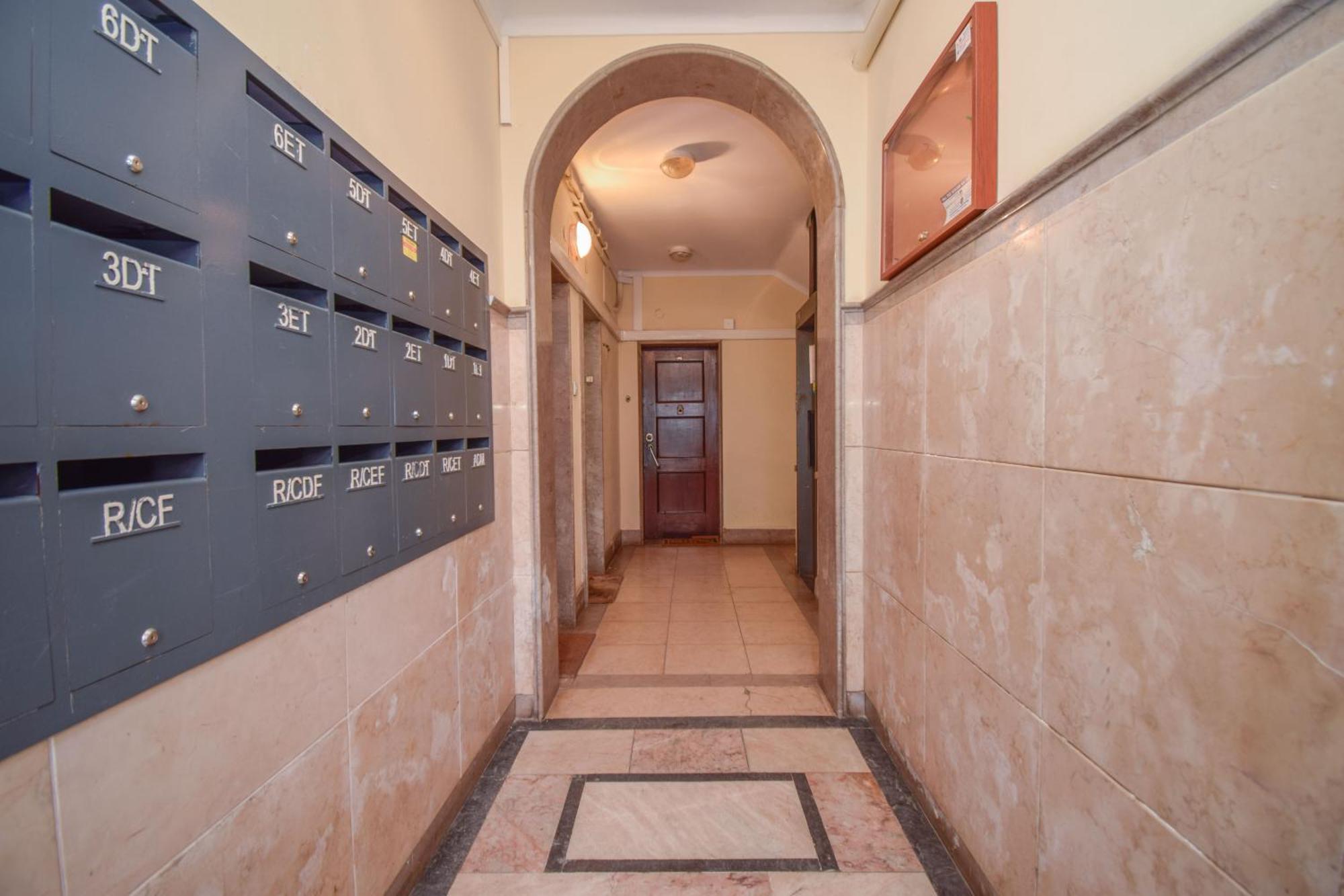 Charming Near Metro Apartamento *