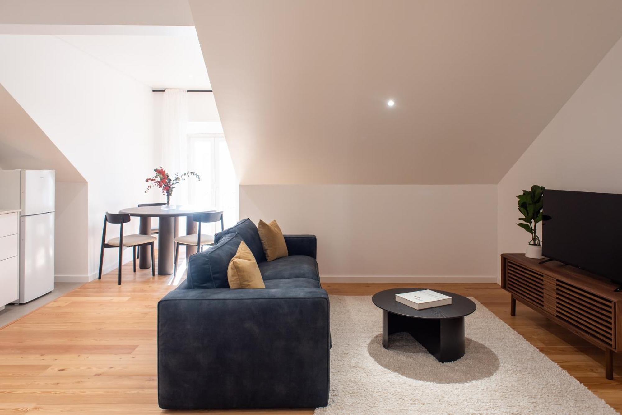 The Haus - Alegria * Lisboa
