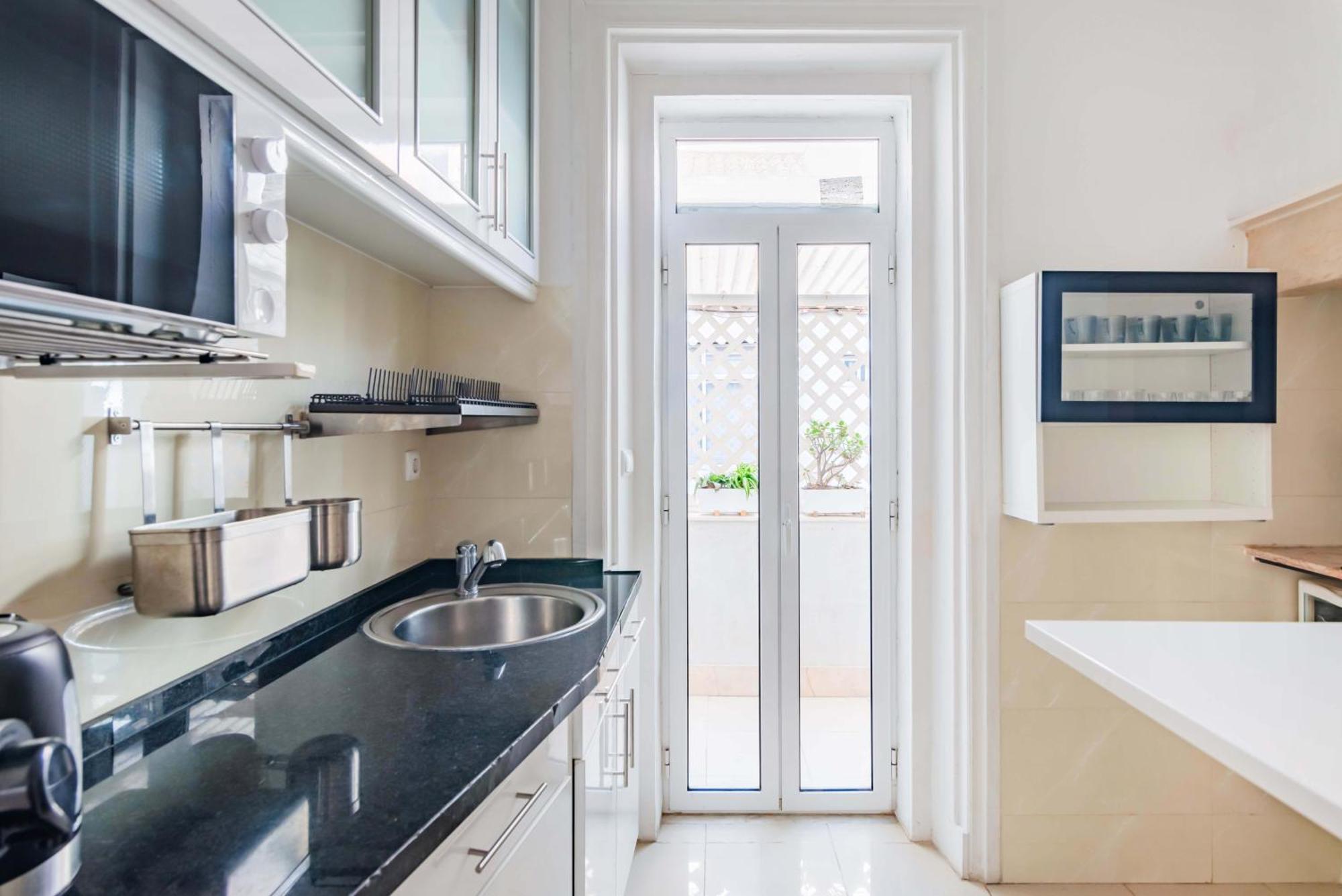 Bica's River View Duplex Apartment Lisbon