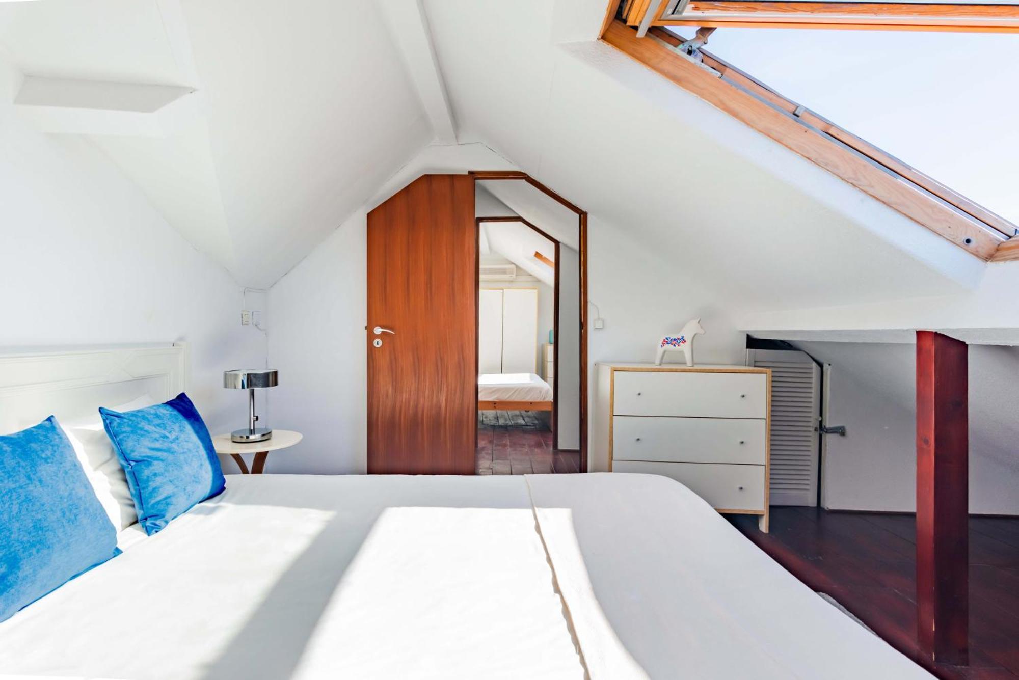 Bica's River View Duplex Lisbon