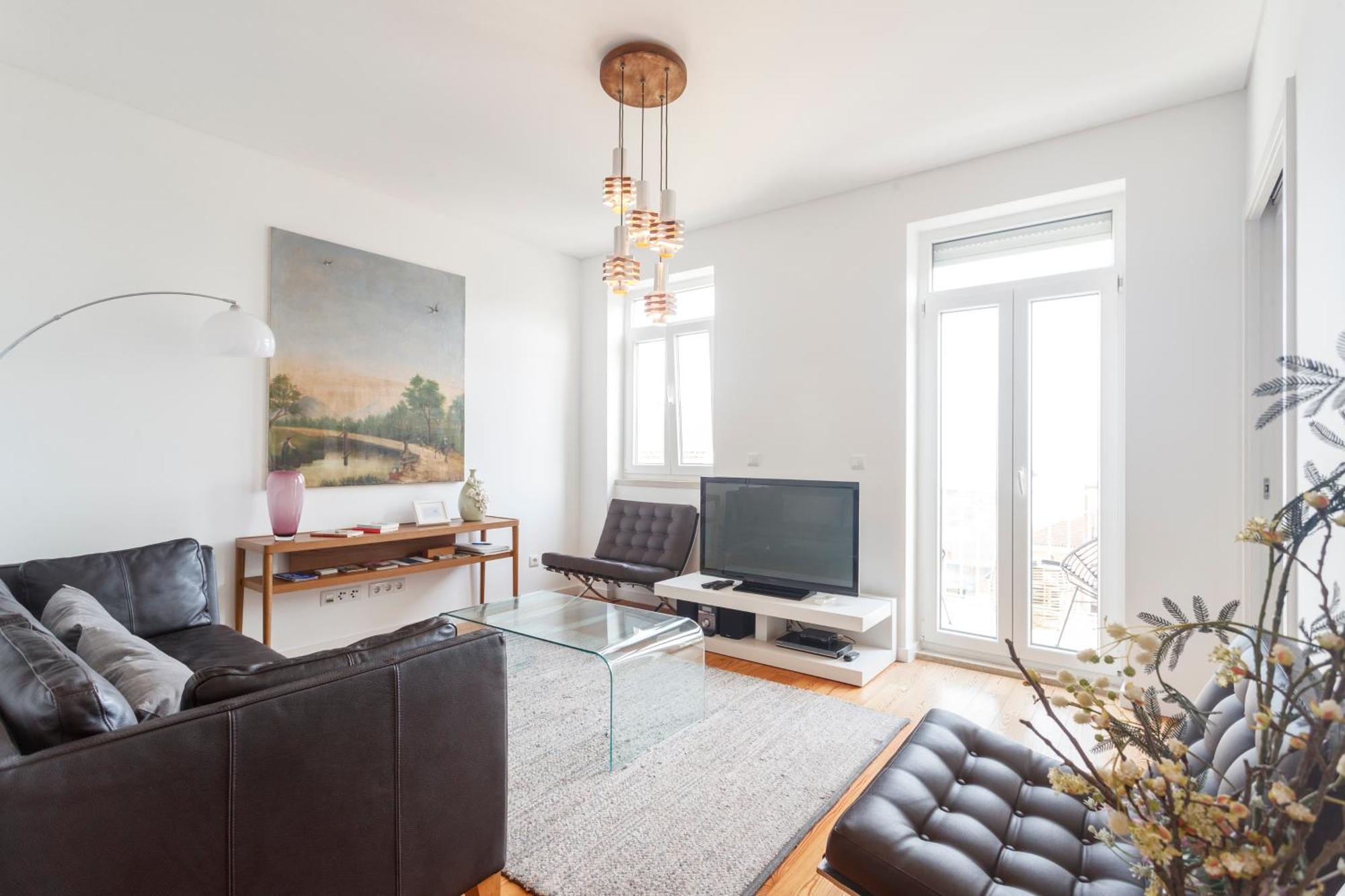 Cortes In Historic Neighborhood Appartement