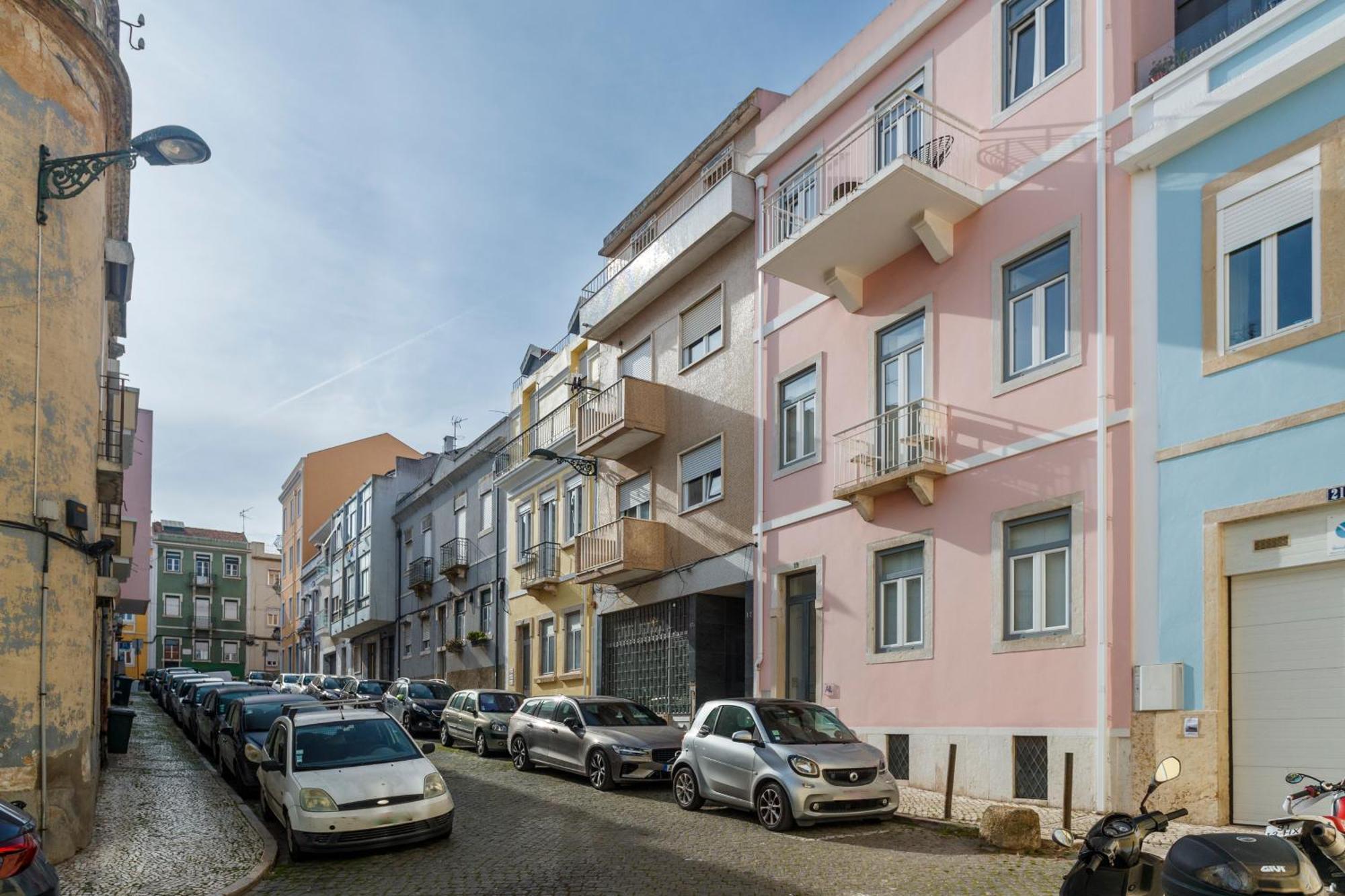 Appartement Cortes In Historic Neighborhood