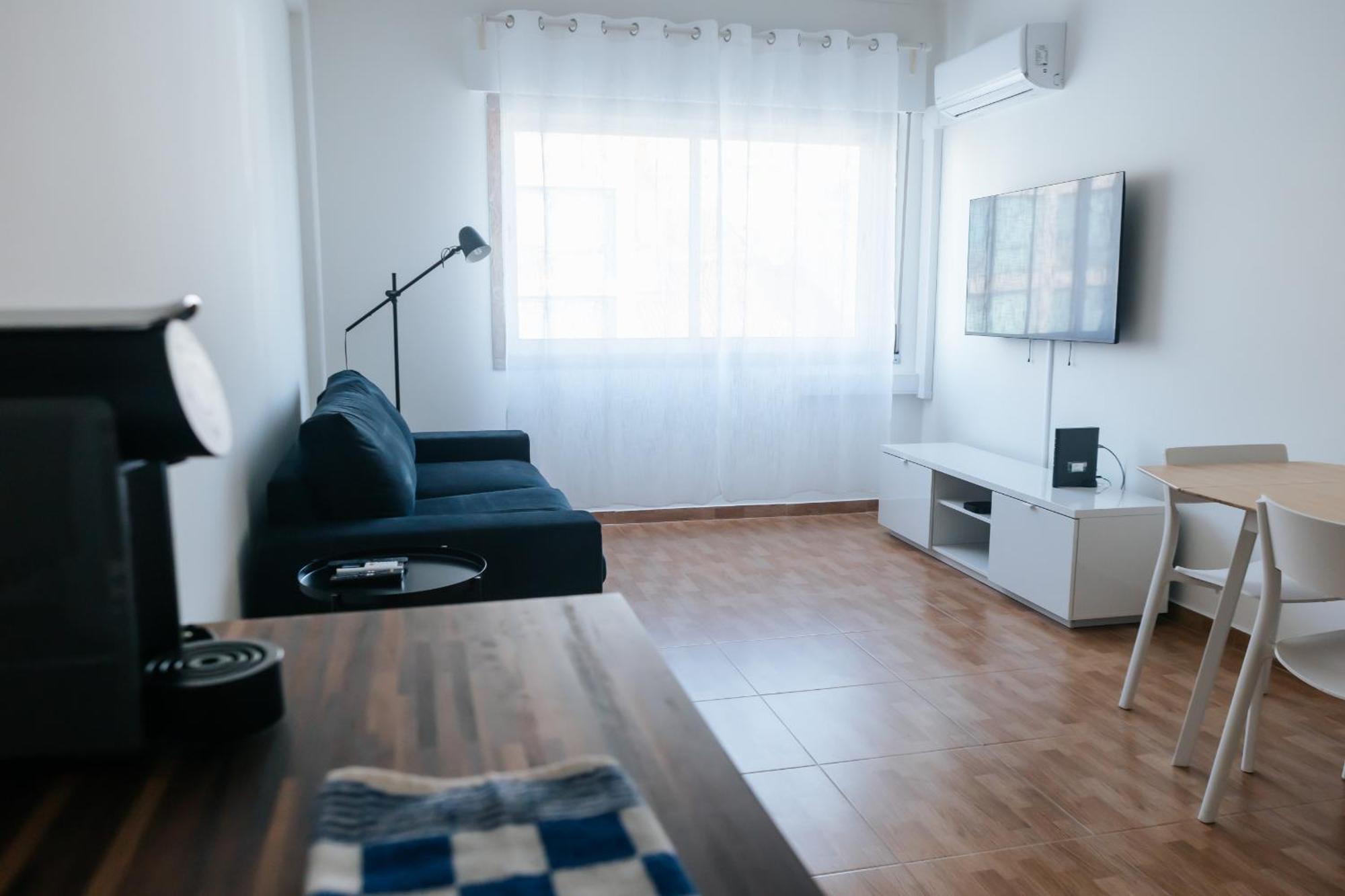 Apartment - Almirante Reis Ii Lissabon