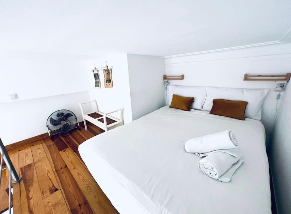 Appartement Lovely Mezzanino Close To Lx Factory