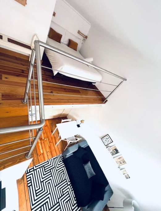 Lovely Mezzanino Close To Lx Factory *