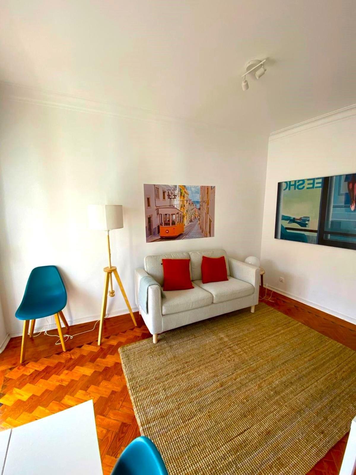 Appartement Sunny With A Balcony Lisboa