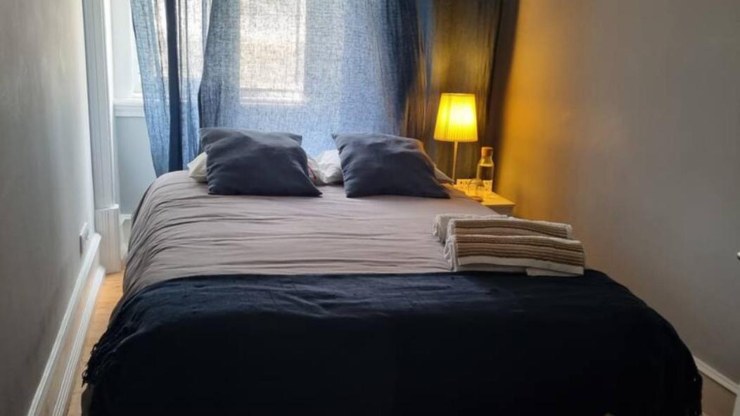 Accommodatie bij particulieren Quarto Aconchegante Com Janela E Vista Para Cidade