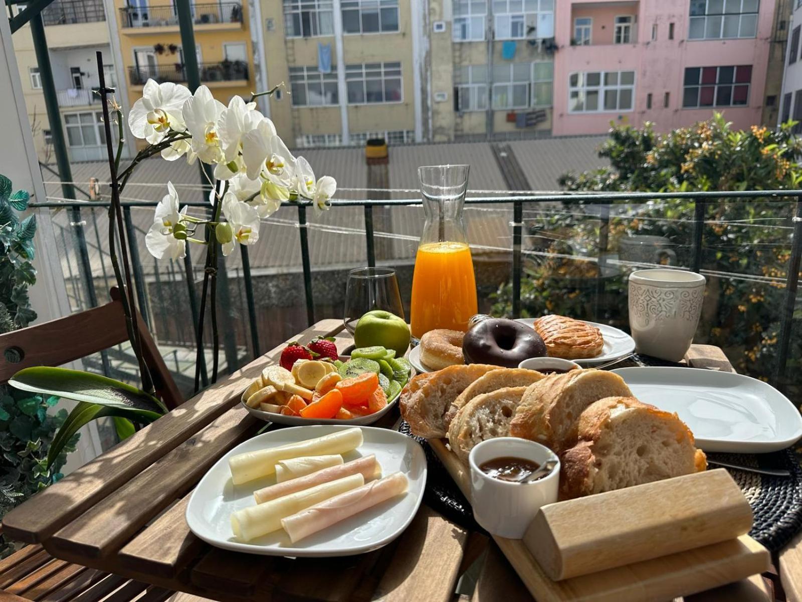 Quarto Aconchegante Com Janela E Vista Para Cidade Accommodatie bij particulieren Lissabon