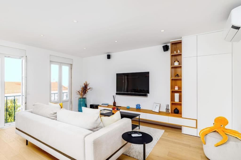 Luxury Smart Flat W/ River Views Appartement