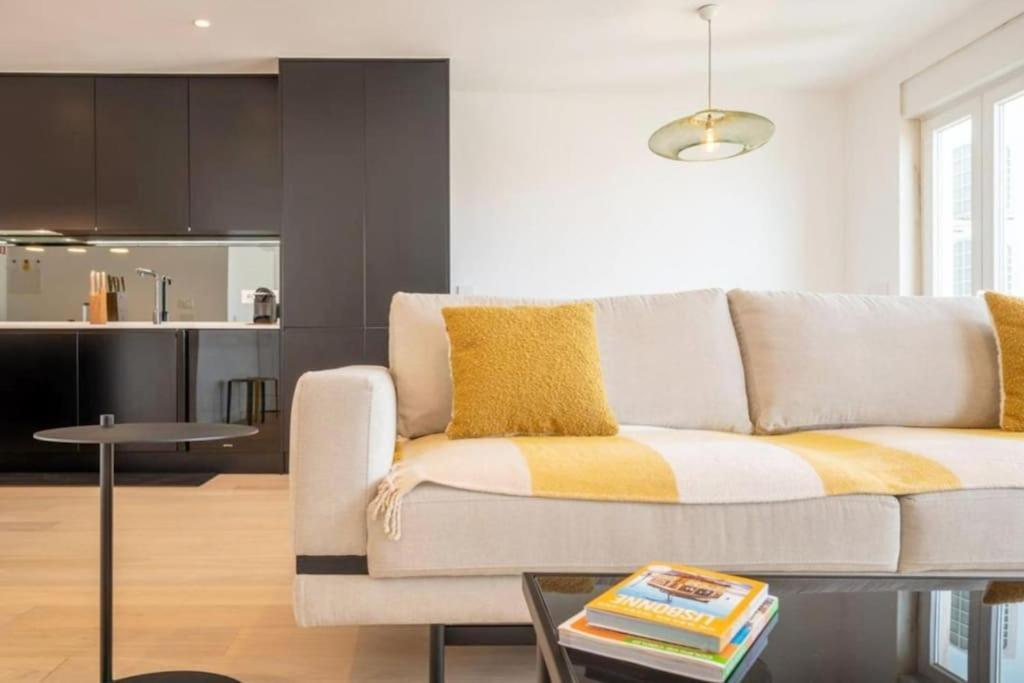 Luxury Smart Flat W/ River Views Appartement