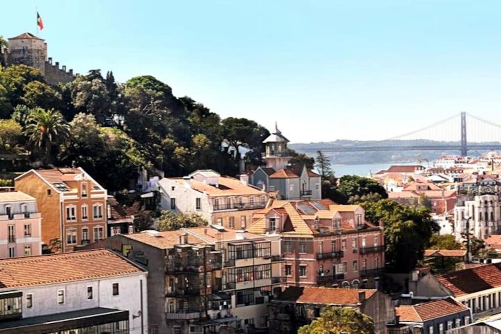 Luxury Smart Flat W/ River Views Appartement *