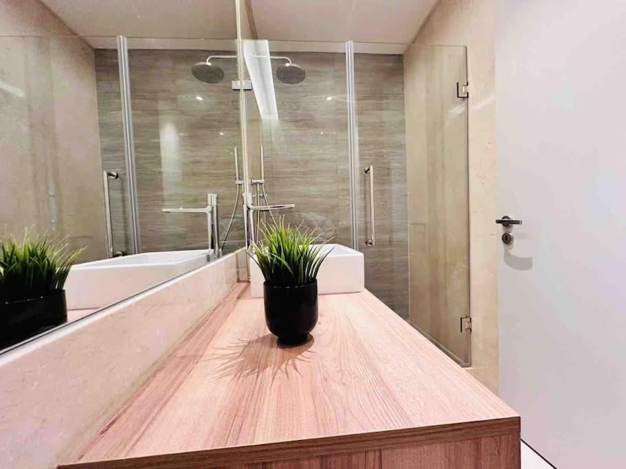 Marques De Pombal Flat Great Locations Center B *