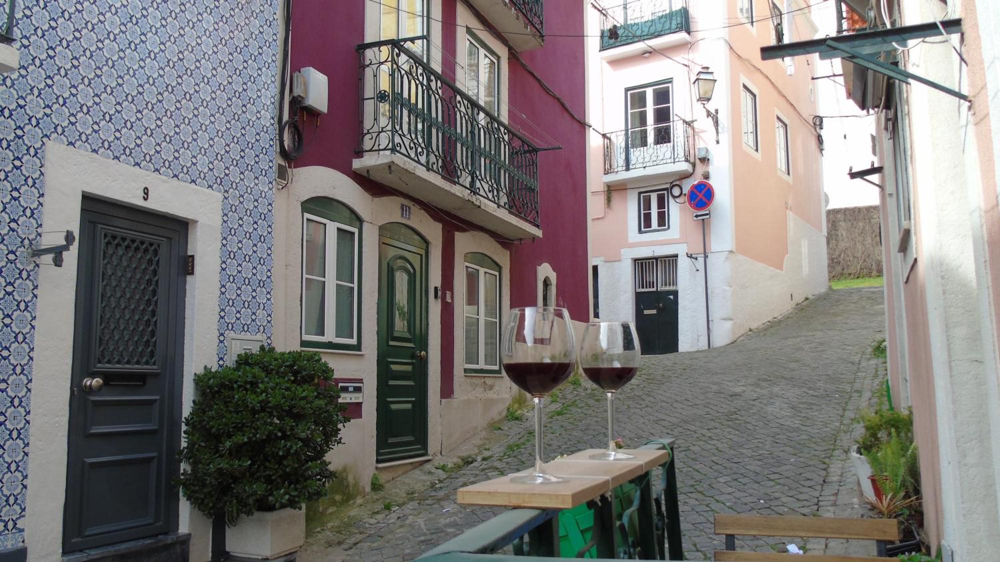 Cosy. 3 Guests Lissabon