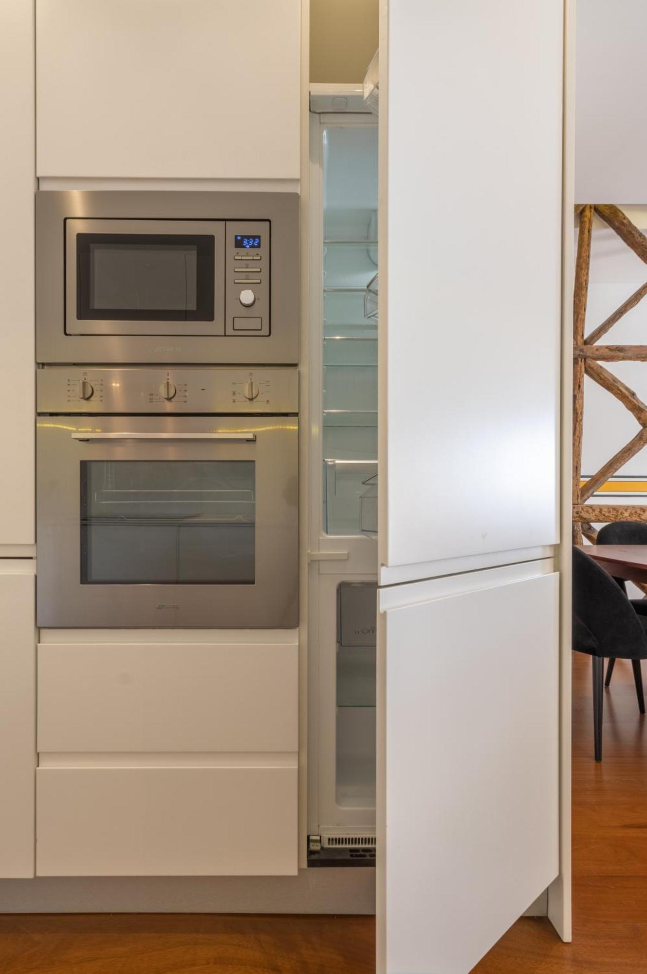 Appartement Spacious, Family Friendly 3br & 3wc. Ac/heating. Lisboa