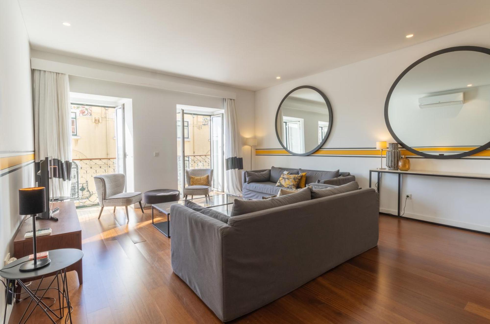 Appartement Spacious, Family Friendly 3br & 3wc. Ac/heating.