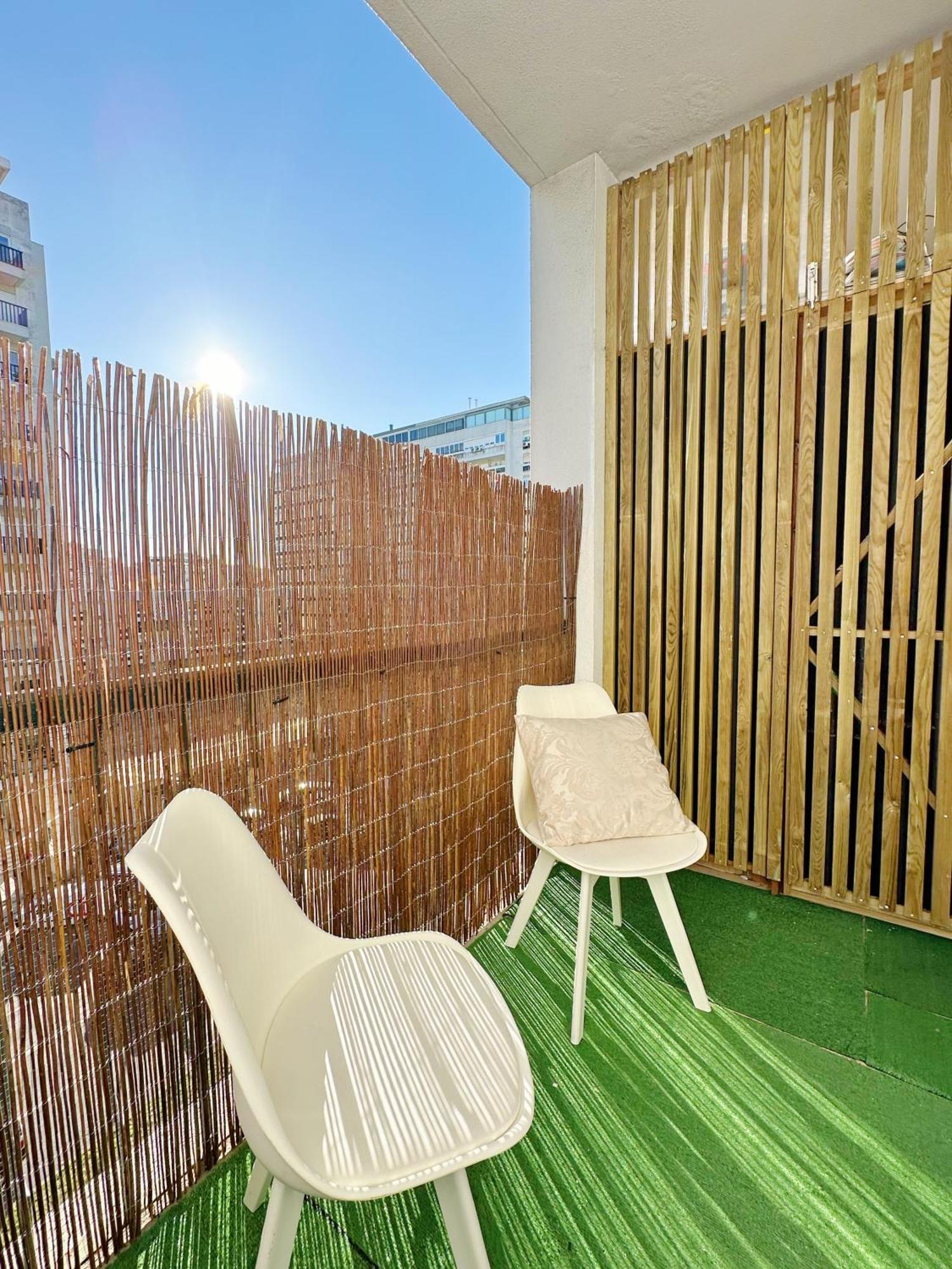 Soar I Urban Nest - Near Airport & Park Lissabon