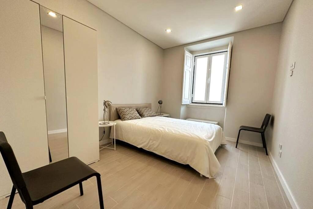 Modern Retreat With Patio Near The Airport - Oha I Appartement *