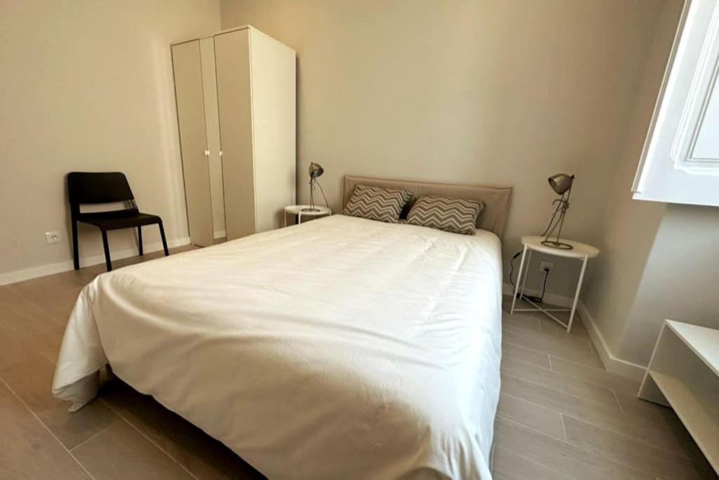 Appartement Modern Retreat With Patio Near The Airport - Oha I *