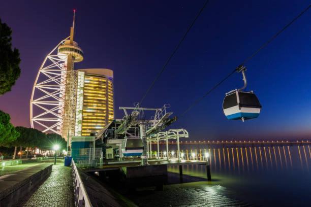 Un De Reve En Plein Coeur Du Pont Vasco De Gamma * Lissabon