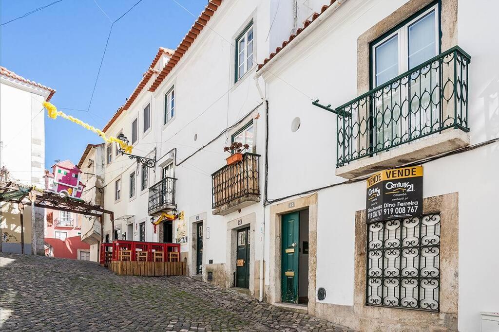 Appartement Alfama 52 Unique Apt With Pituresque Balcony *
