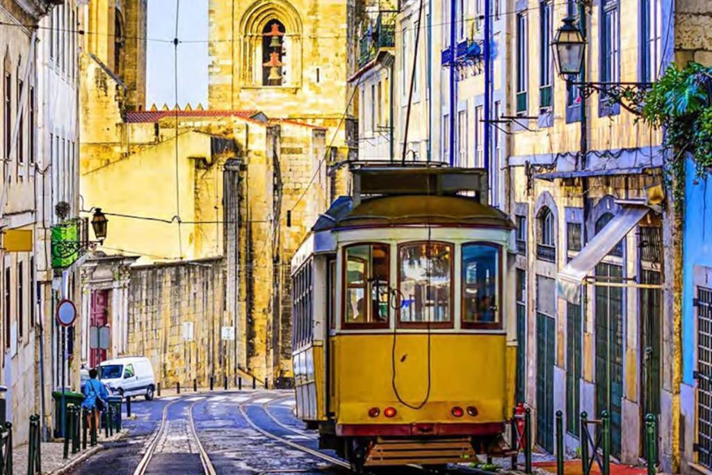 Appartement Alfama 52 Unique Apt With Pituresque Balcony Lisboa
