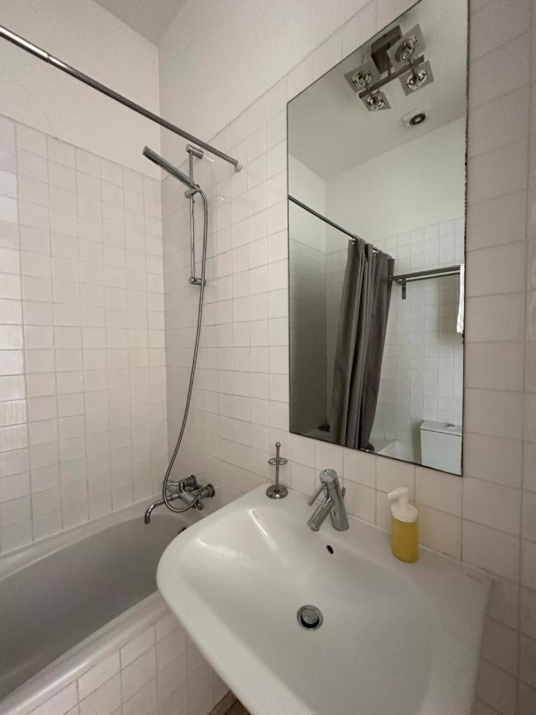 Luxuoso Quarto No Centro De * Lisboa