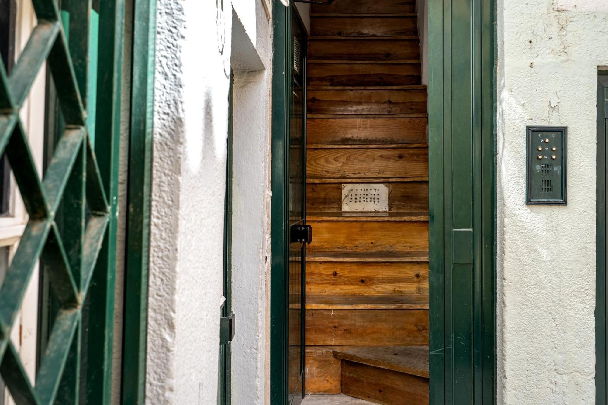 Appartement In The Heart Of Alfama! Super Central! *
