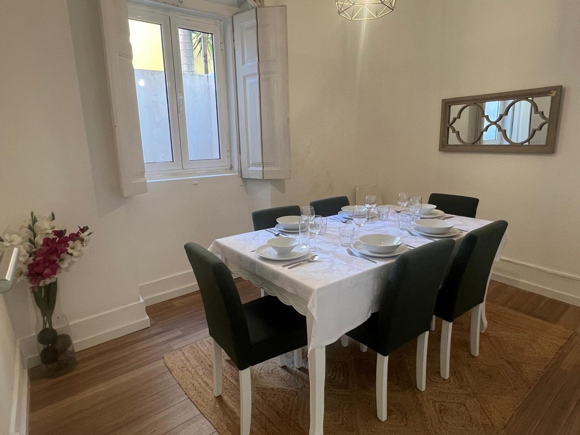 Apartment Principe Real - 2 Bedroom With Terrace Lissabon