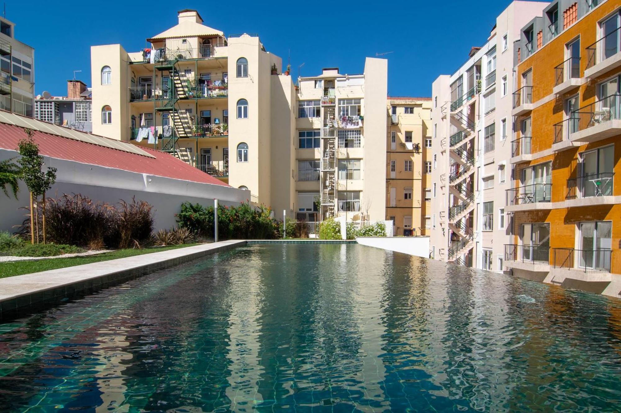 Appartement Deluxe 1 Bdr W/ Pool View By Lovelystay Lisboa