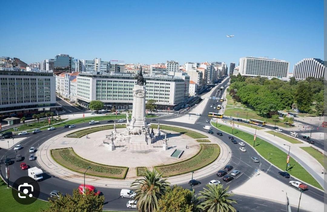 Amalia Near Rossio Square Lissabon
