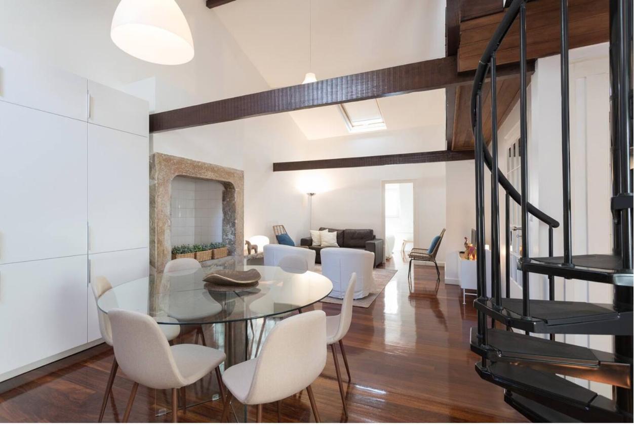 Pedrasnegras30 Lofts & Apartment *