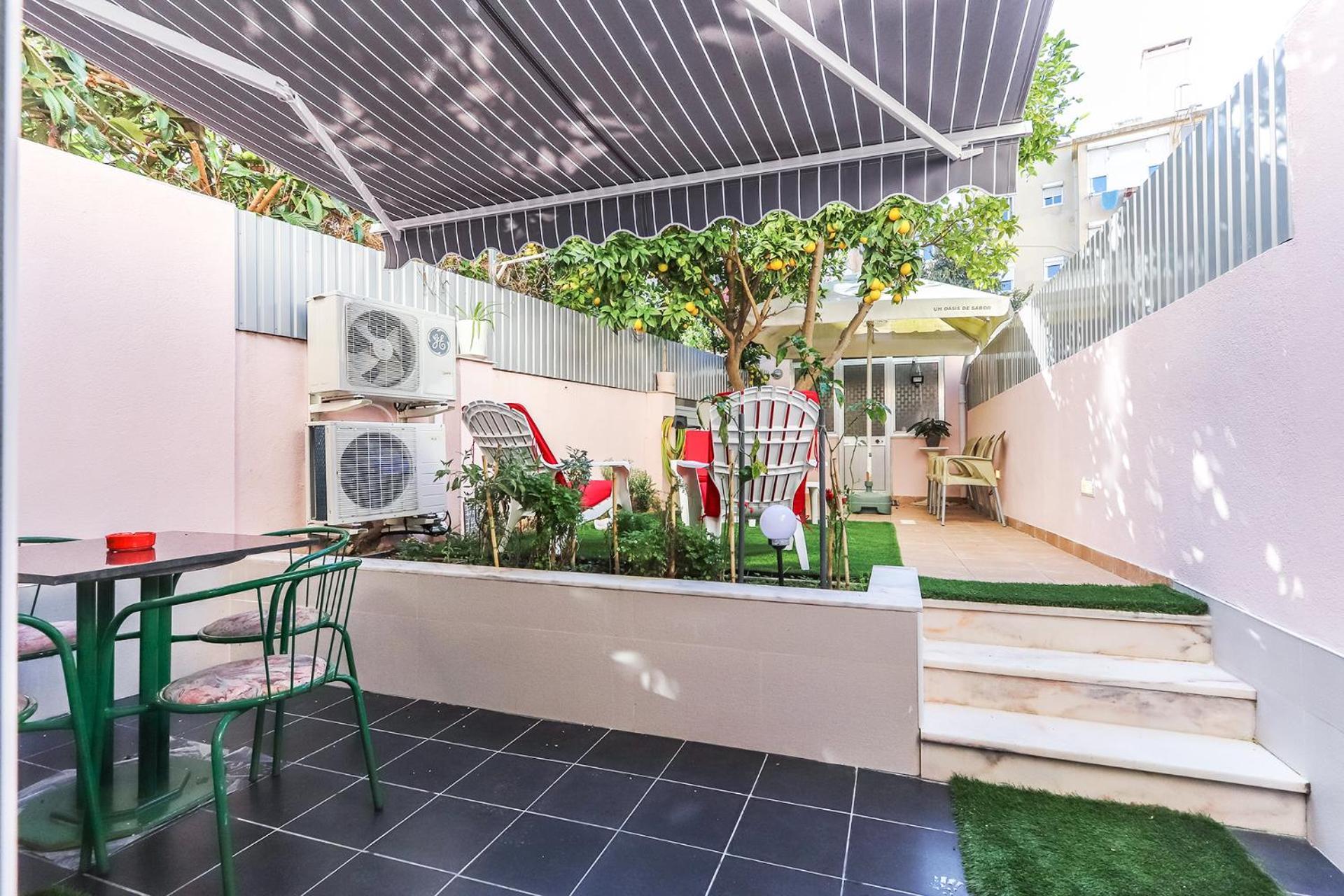Apartamento Portucale ! Moscavide Casa Branca W/ Terrace Lisboa