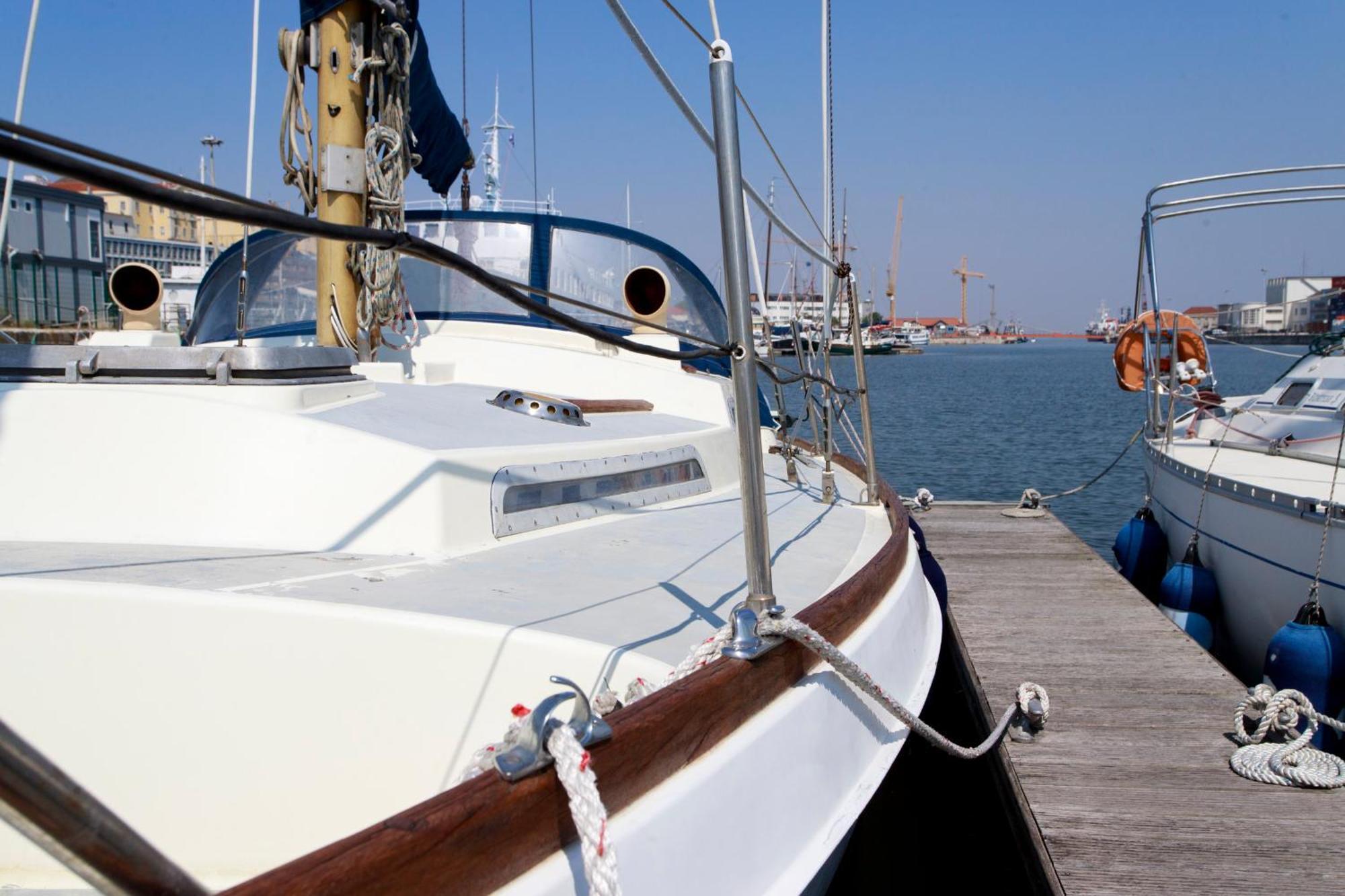 Evamia Boat