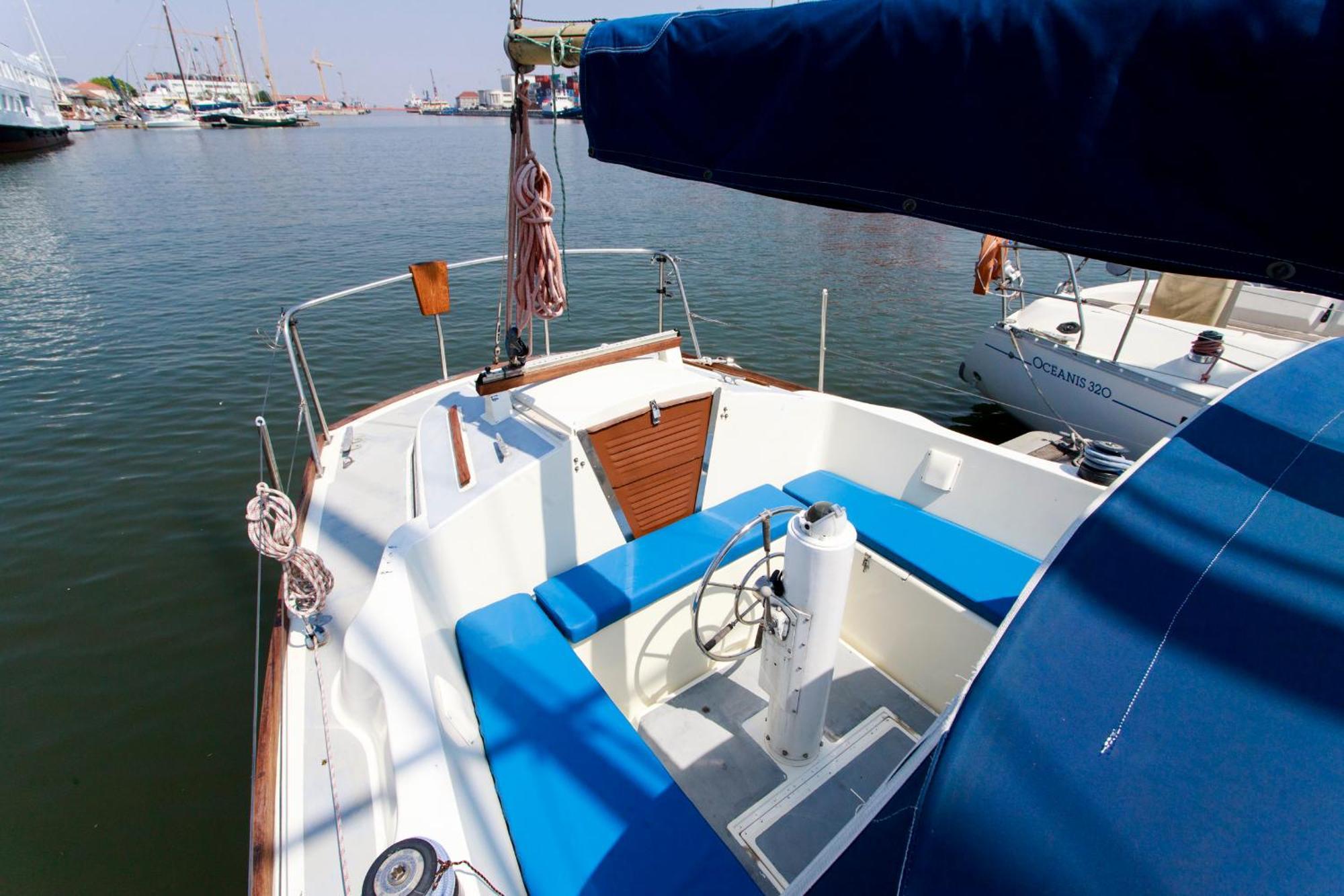 Evamia Boat * Lissabon