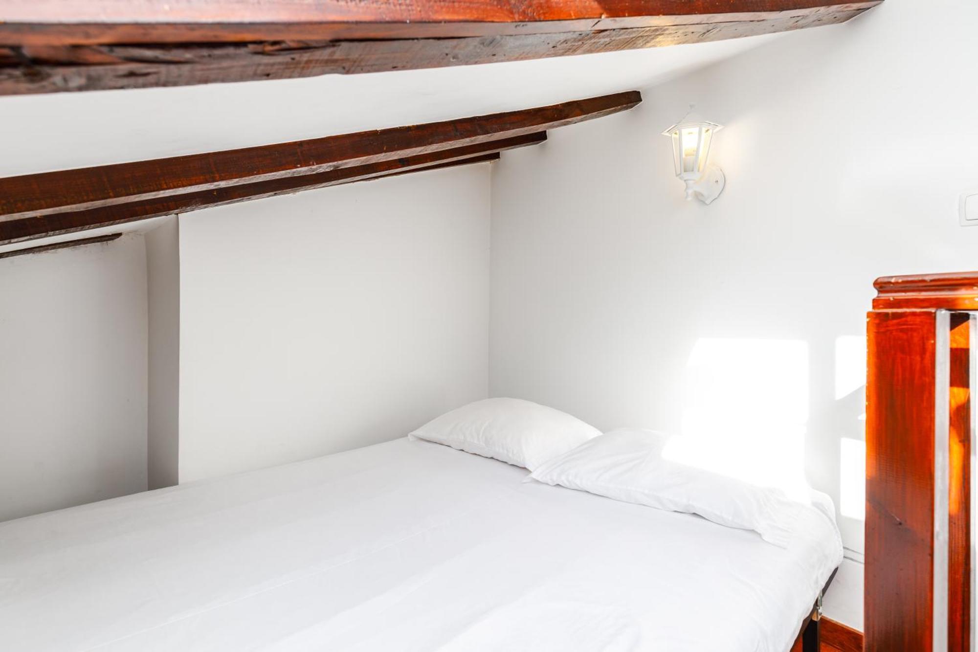 Apartment Splendid Apartament Alfama-center