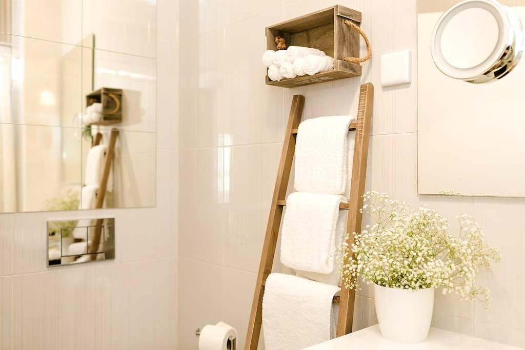 Sapadores - 2 Bedrooms Boho Chic Lissabon