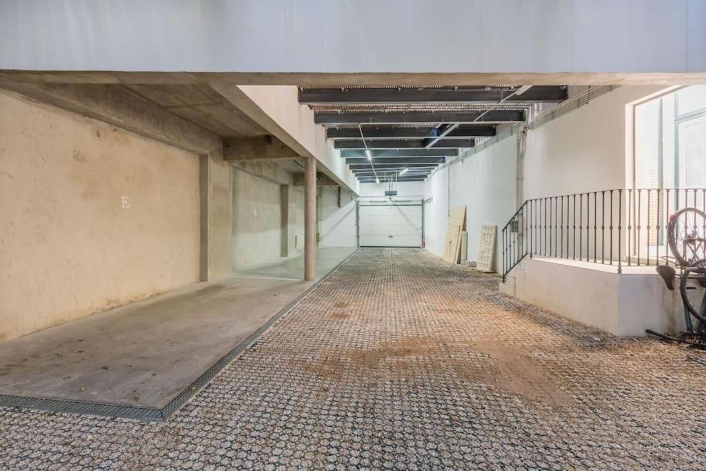 Charming Duplex With Private Terrace And Parking Apartamento *