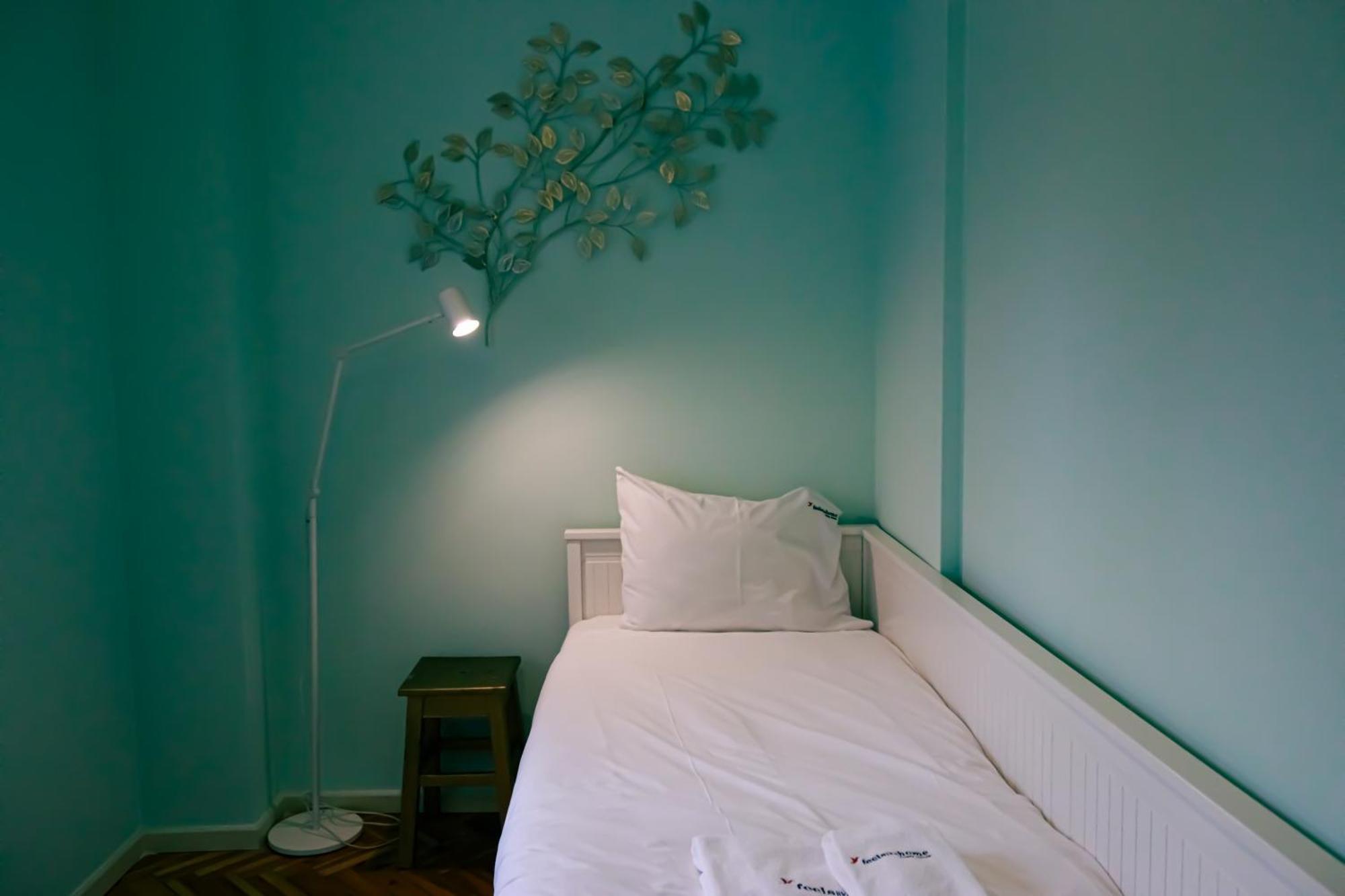 Apartment Flh Alcantara Stylish Duplex With Terrace Lissabon