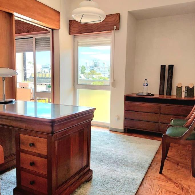 Oliva 50 - 4br, Office And Balcony Lisboa