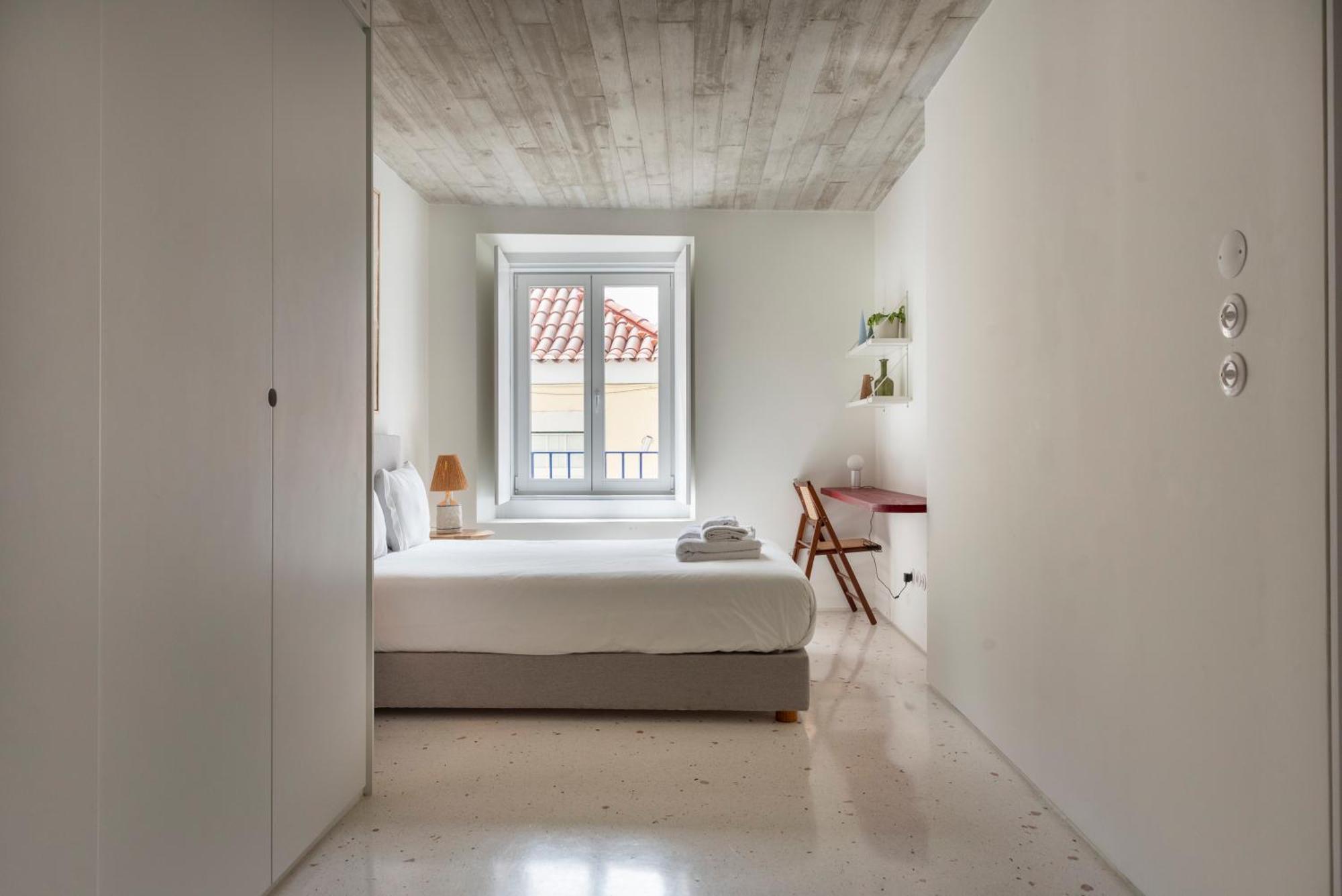 Apartment Alfama Modern Flats By Lovelystay Lissabon