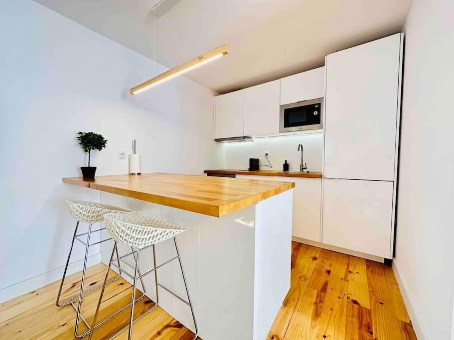 New Amazing Cozy House In The Heart