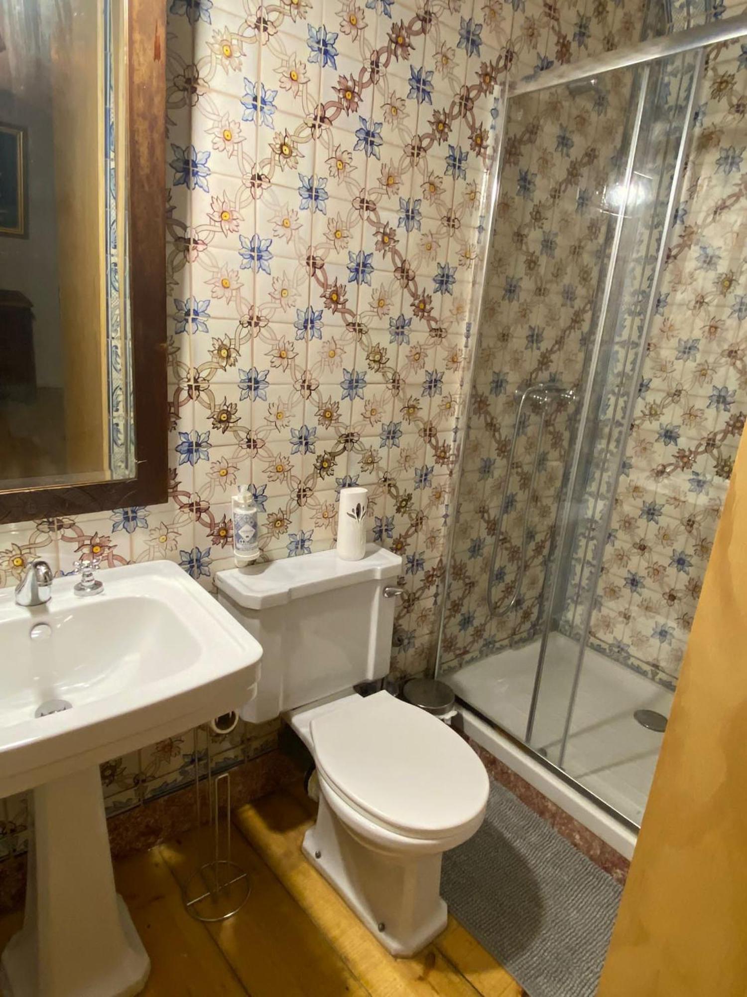 Portuguese Style Bedroom Gasthuis Lissabon