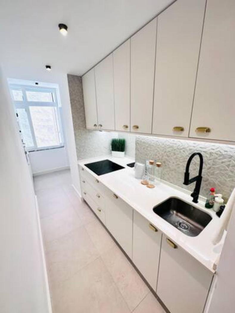 Large Flat Up 8pp Appartement *