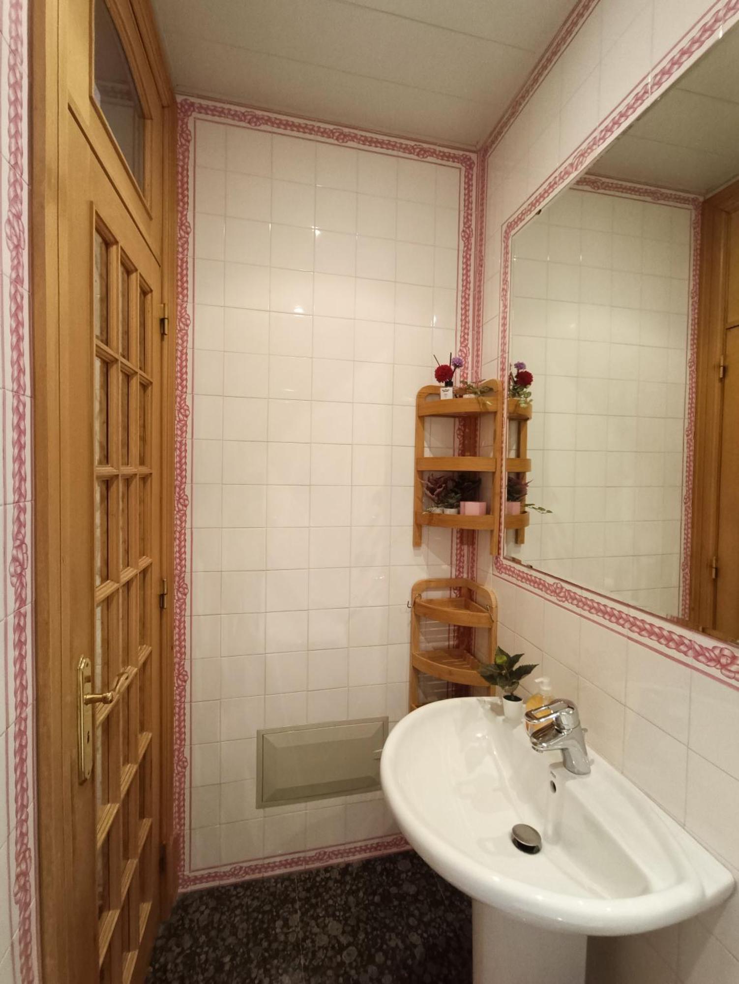 In Centre Of Appartement *