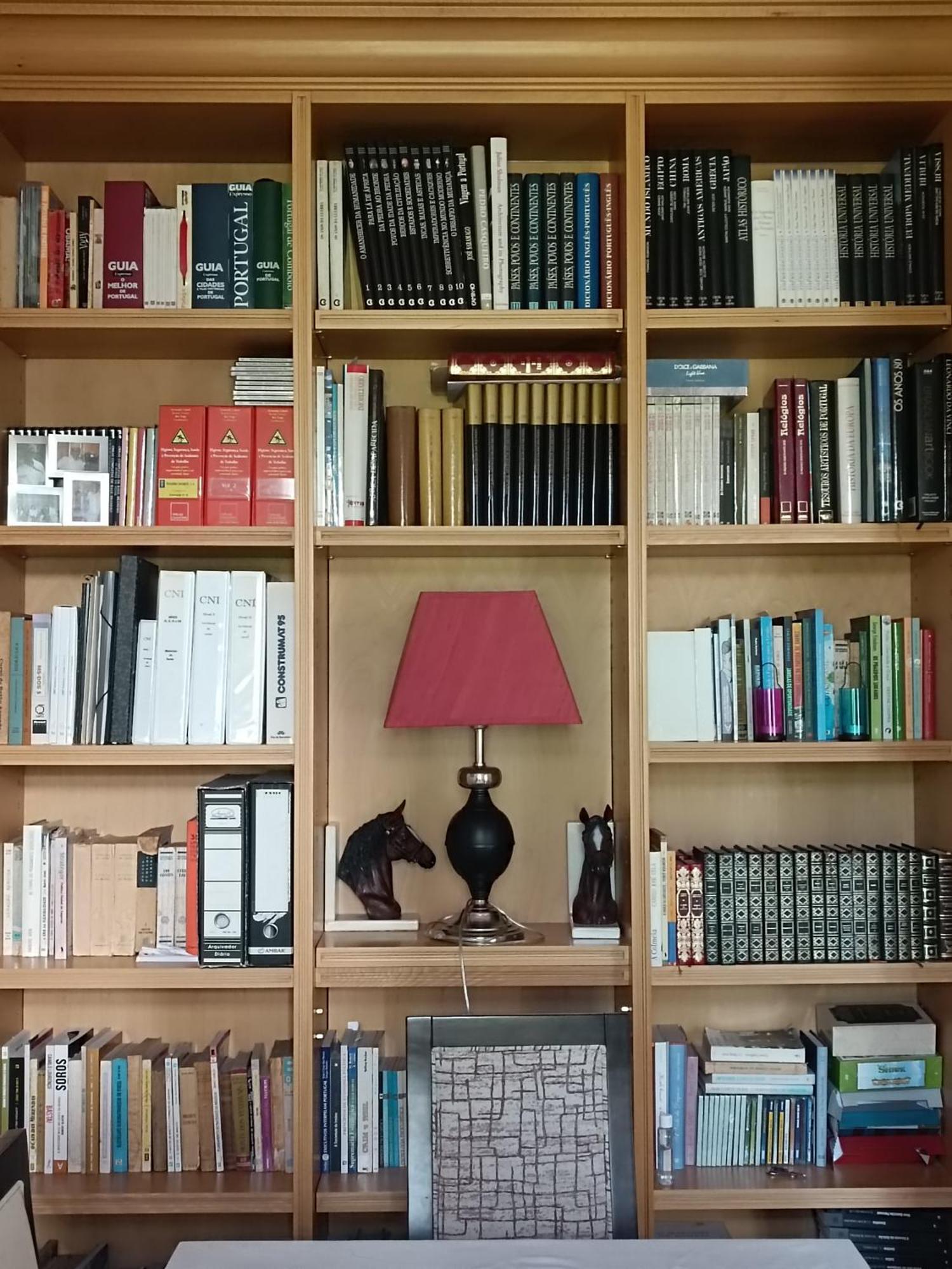 In Centre Of Appartement *