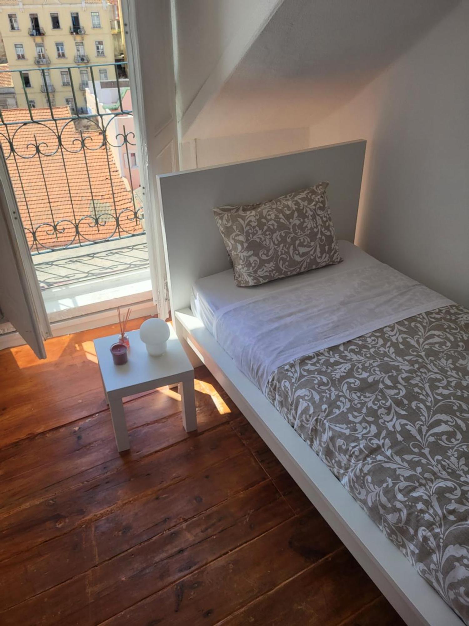 Zena Guest house Lisbon
