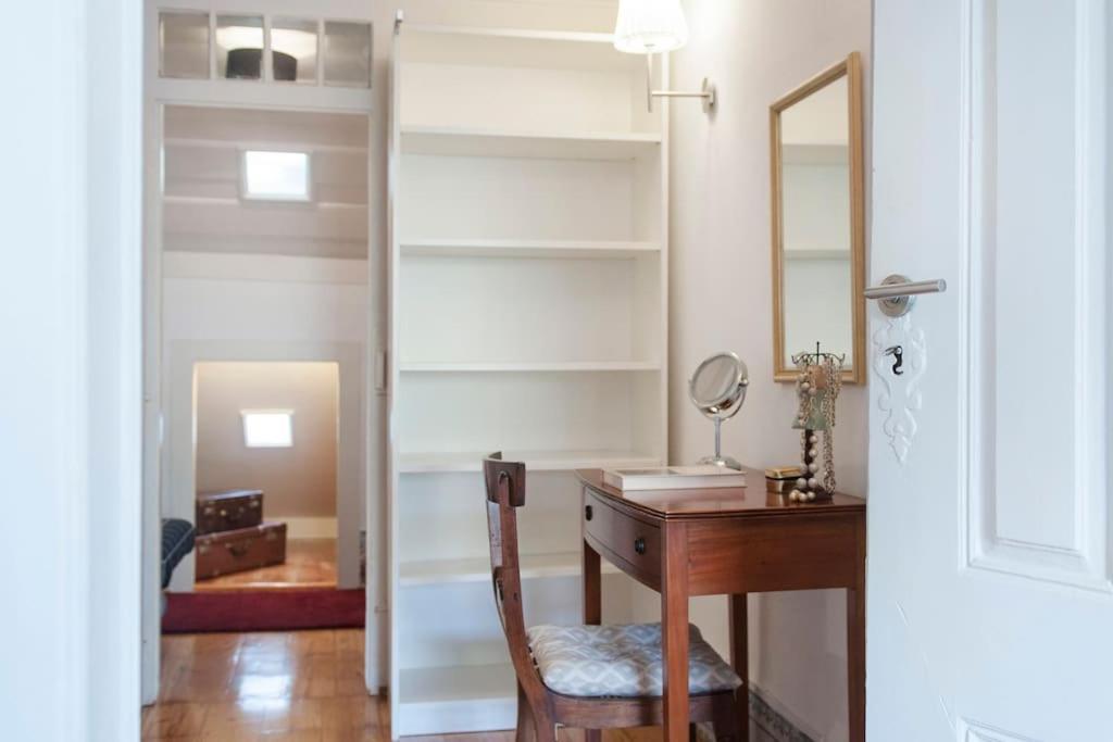 Charming 2 Bedroom Avenida Da Liberdade Apartment *