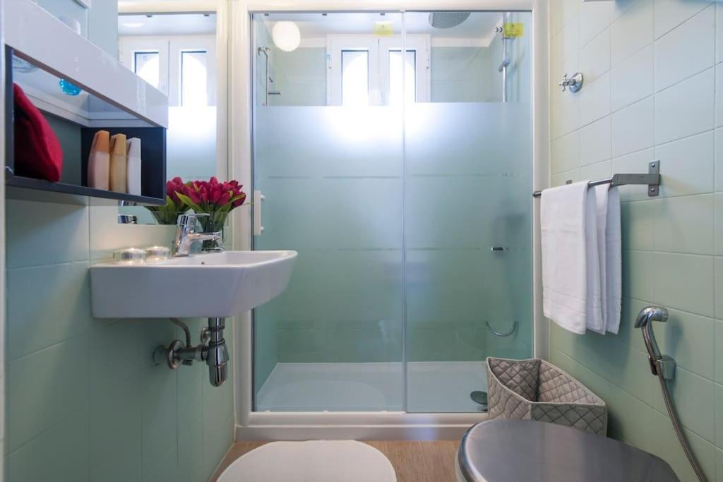 Charming 2 Bedroom Avenida Da Liberdade Apartment